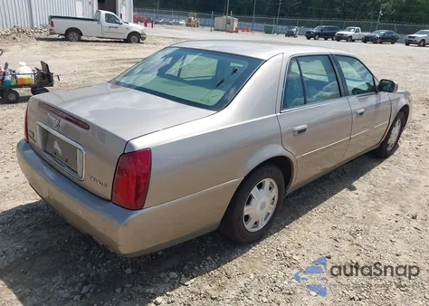 2003 Cadillac Deville Standard z USA, uszkodzony, nr VIN 1G6KD54Y03U279170